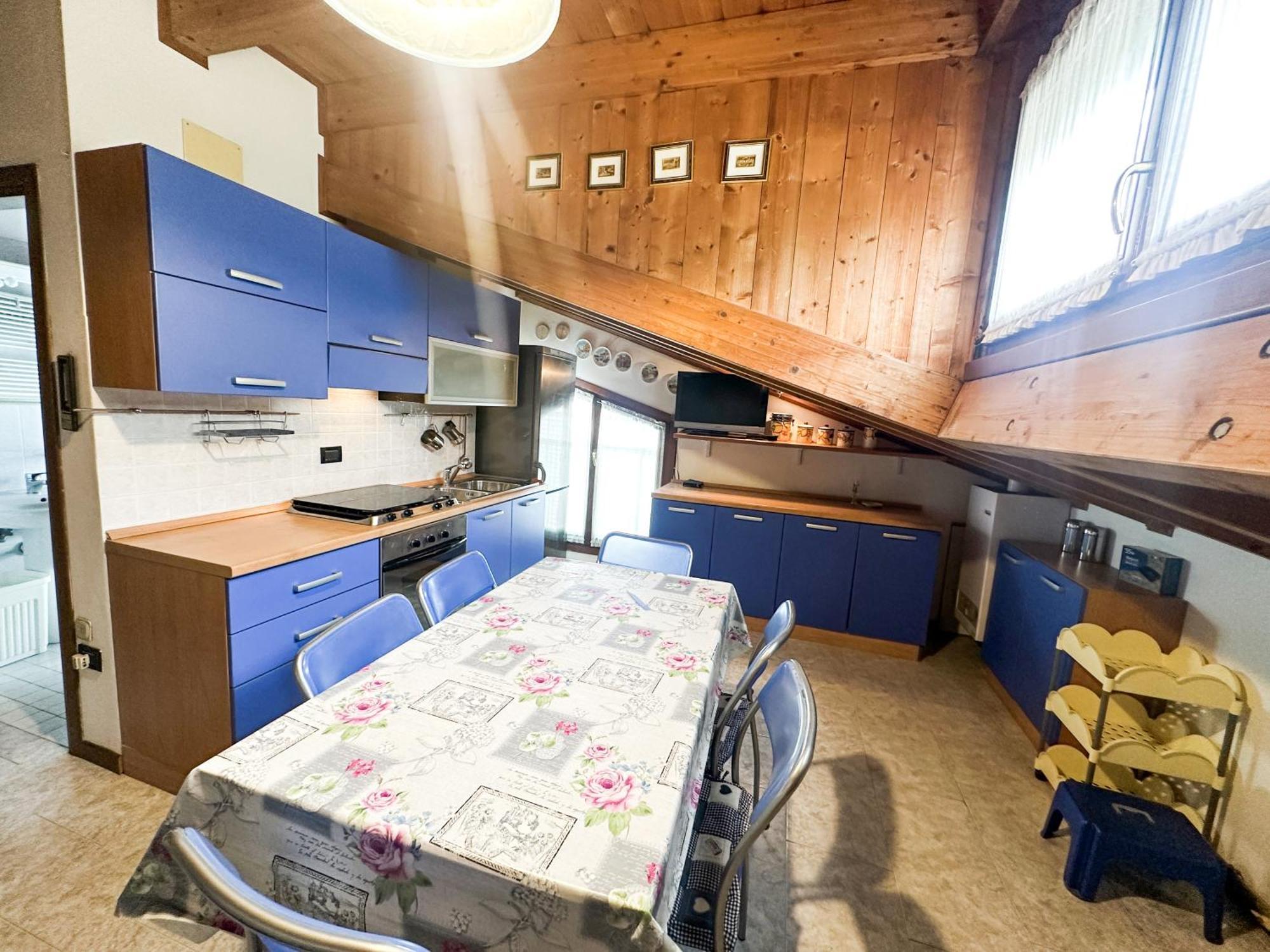 Appartamento Residenza Annabella, Pochi Passi Dal Mare, Via Bafile *